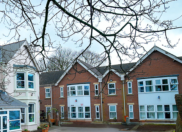 Denehurst Nursing Home